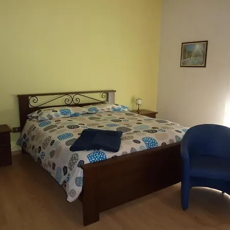 Casa Luna' Mit Wasserblick By Interhome Lejlighed Vercana