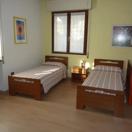 Casa Luna' Mit Wasserblick By Interhome * Vercana