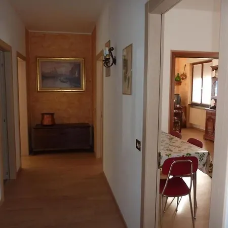 Casa Luna' Mit Wasserblick By Interhome Appartement